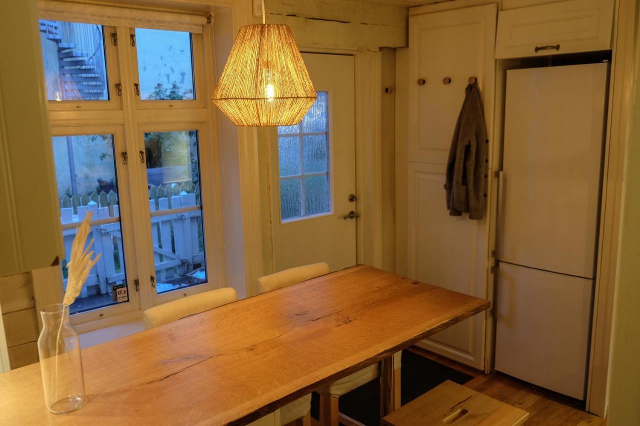 Appartement Charming Bergen House, Rare Historic House From 1779, Whole House Extérieur photo