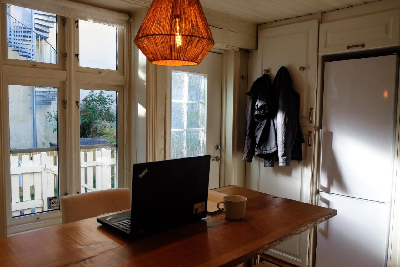 Appartement Charming Bergen House, Rare Historic House From 1779, Whole House Extérieur photo