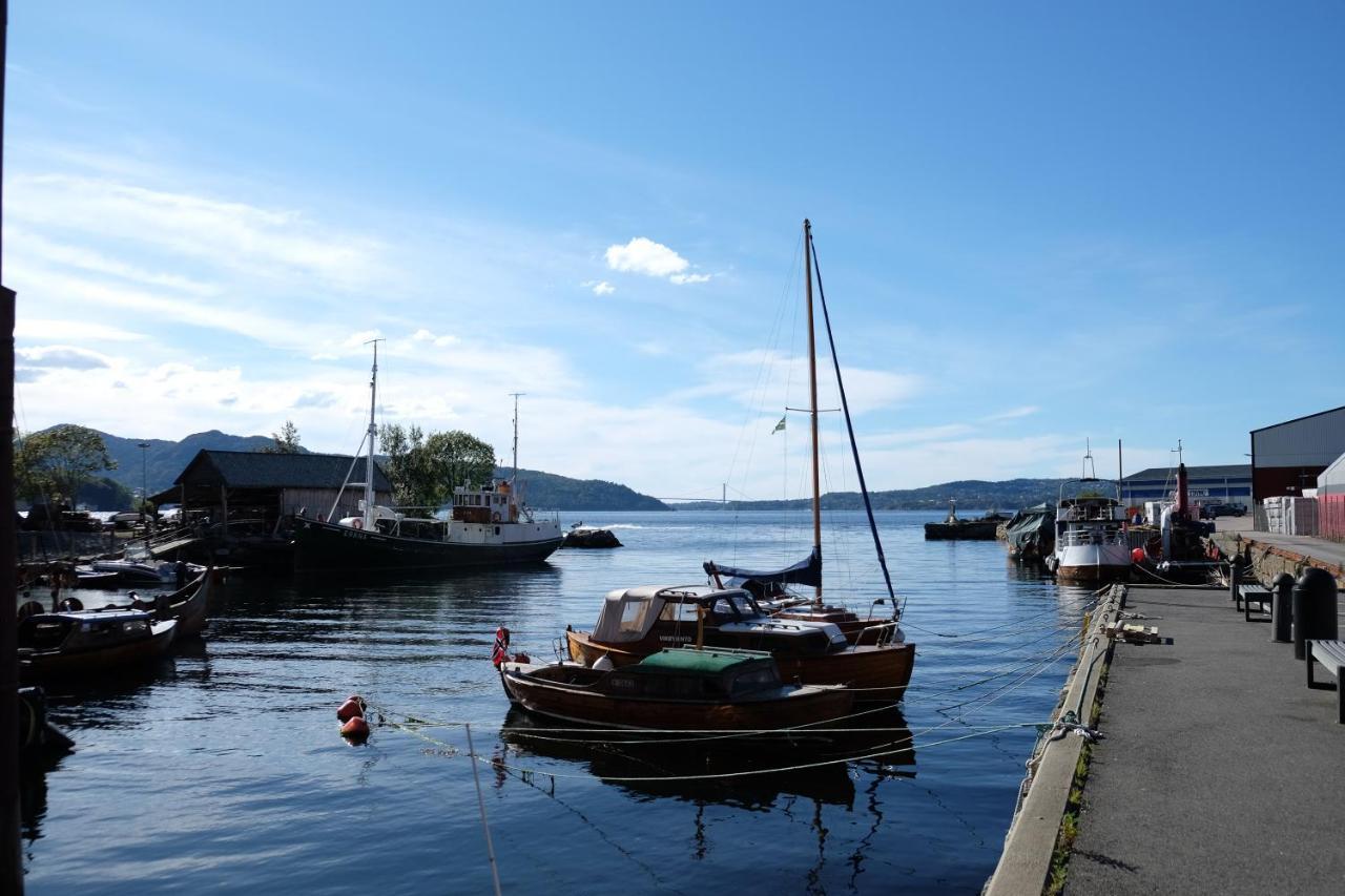 Appartement Charming Bergen House, Rare Historic House From 1779, Whole House Extérieur photo